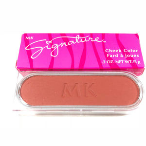 MARY KAY Signature NIB Rare Blush MAPLE WALNUT